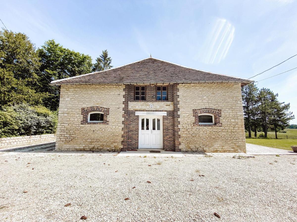 Penzion Le Val Suzenay Vendeuvre-sur-Barse Exteriér fotografie